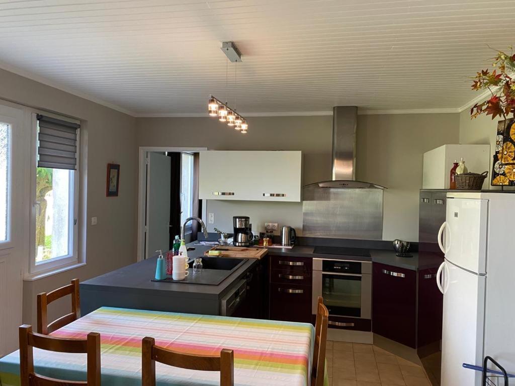 Gite A La Ferme - Confort & Nature Senouillac ภายนอก รูปภาพ